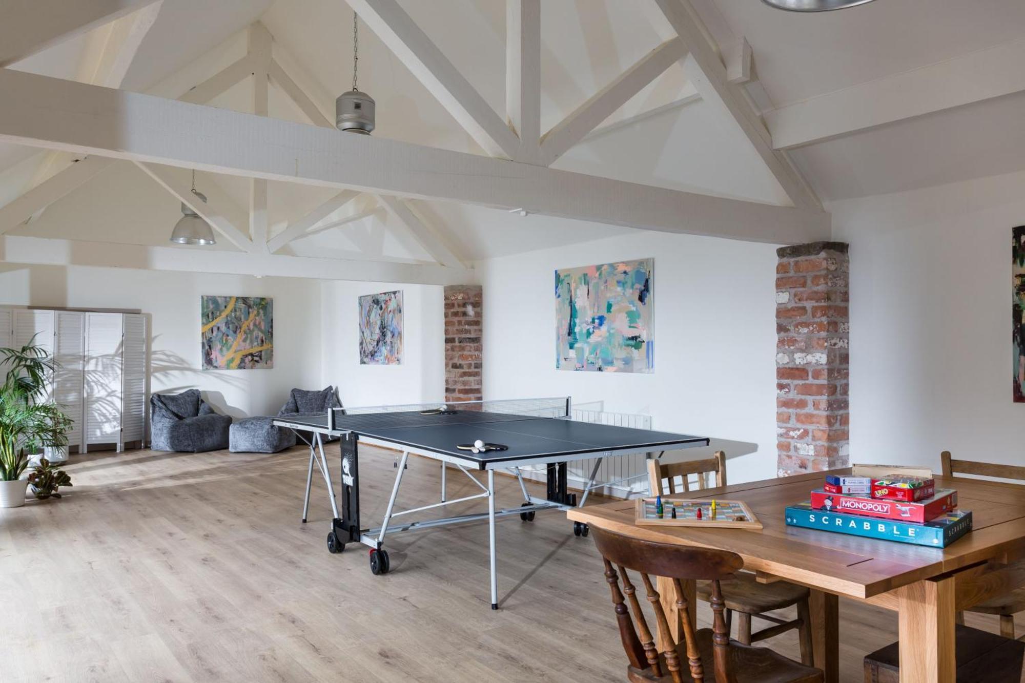 The Barn At Plas Ashpool Sleeps 8 Llandyrnog Екстер'єр фото
