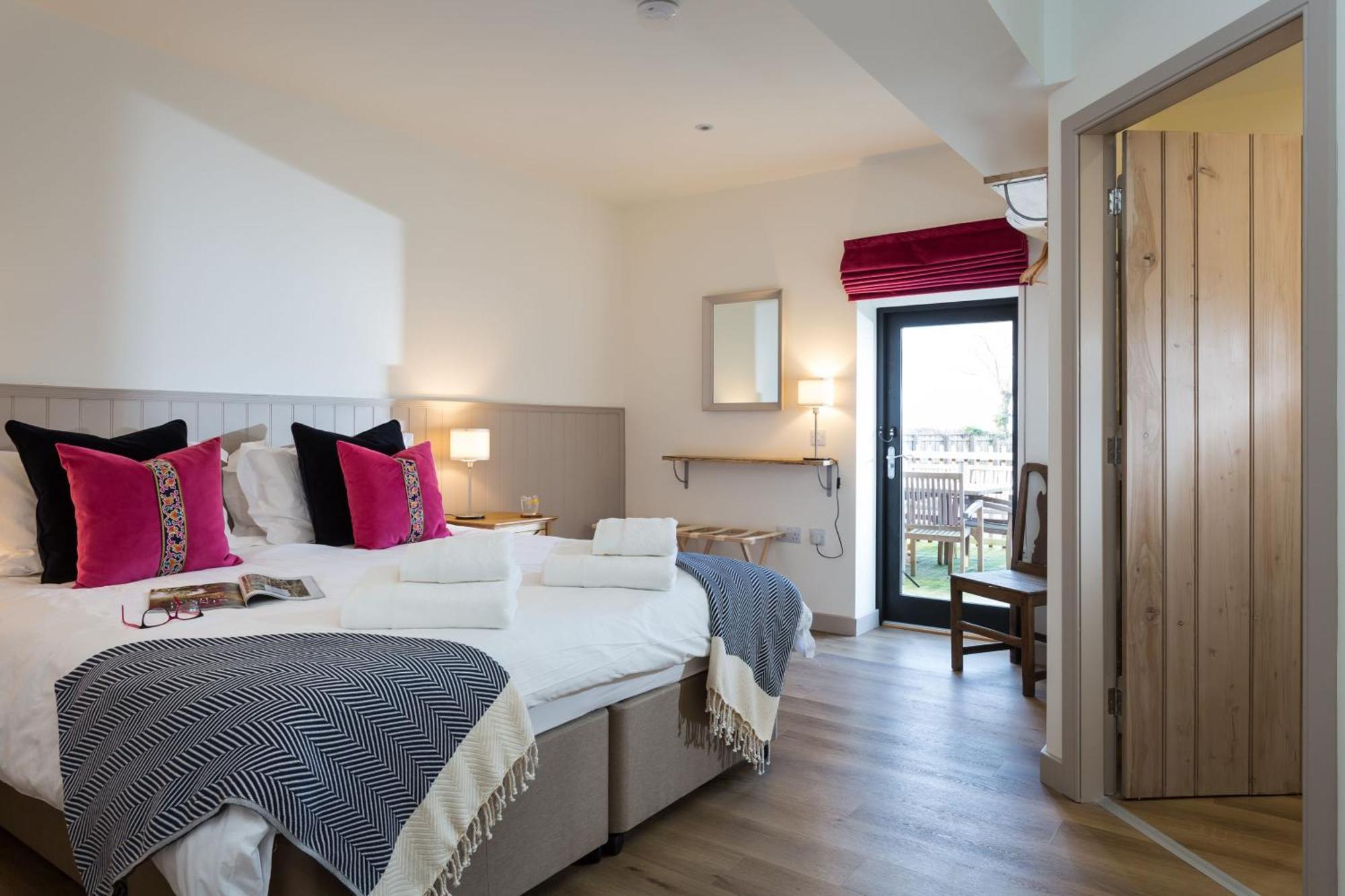 The Barn At Plas Ashpool Sleeps 8 Llandyrnog Екстер'єр фото