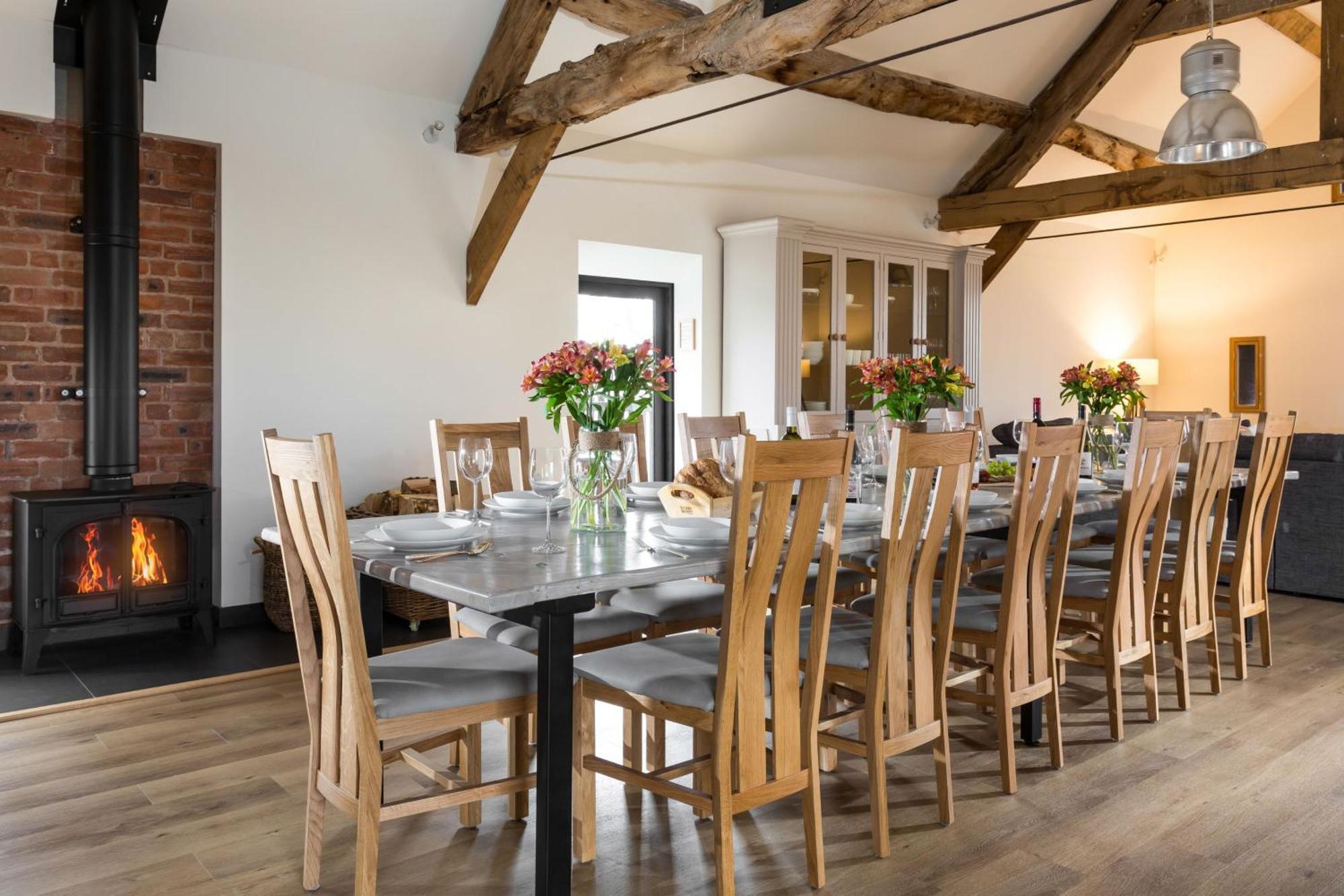The Barn At Plas Ashpool Sleeps 8 Llandyrnog Екстер'єр фото