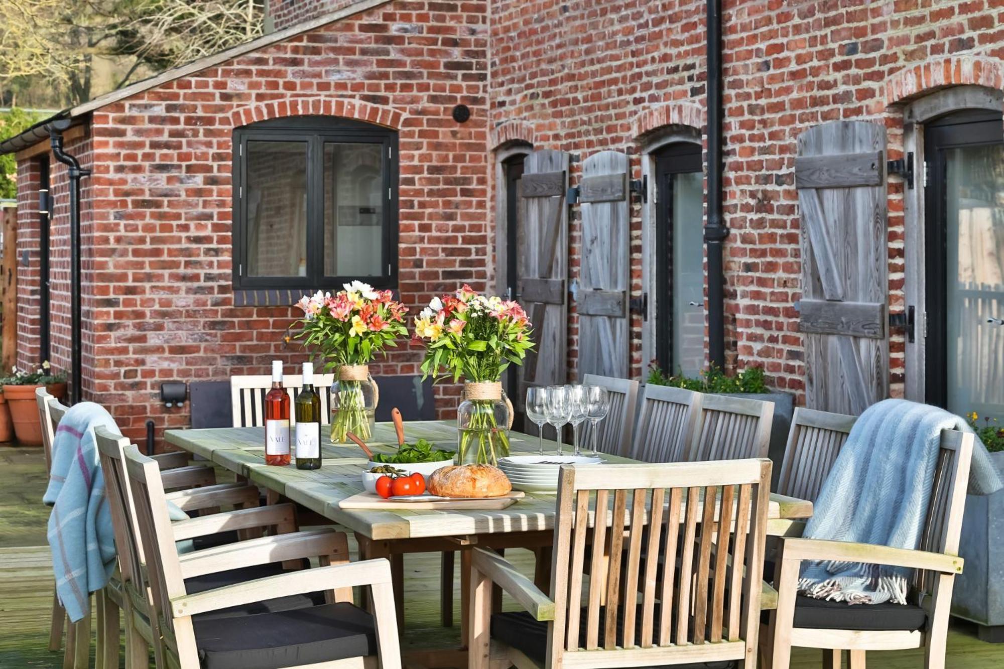 The Barn At Plas Ashpool Sleeps 8 Llandyrnog Екстер'єр фото
